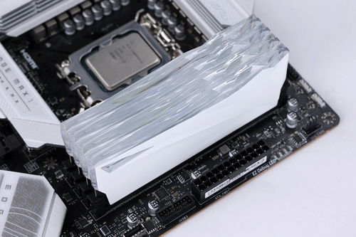 設(shè)計(jì)師的終極工作站 i7-14700K + RTX 4080S + 64GB大內(nèi)存裝機(jī)實(shí)戰(zhàn)與生產(chǎn)力深度測試